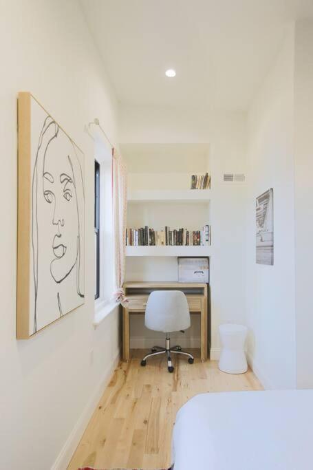 Large 2 Bdr With Deck Hosted By Stayrafa ฟิลาเดลเฟีย ภายนอก รูปภาพ